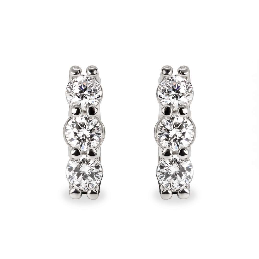 Серьги из белого золота с бриллиантами