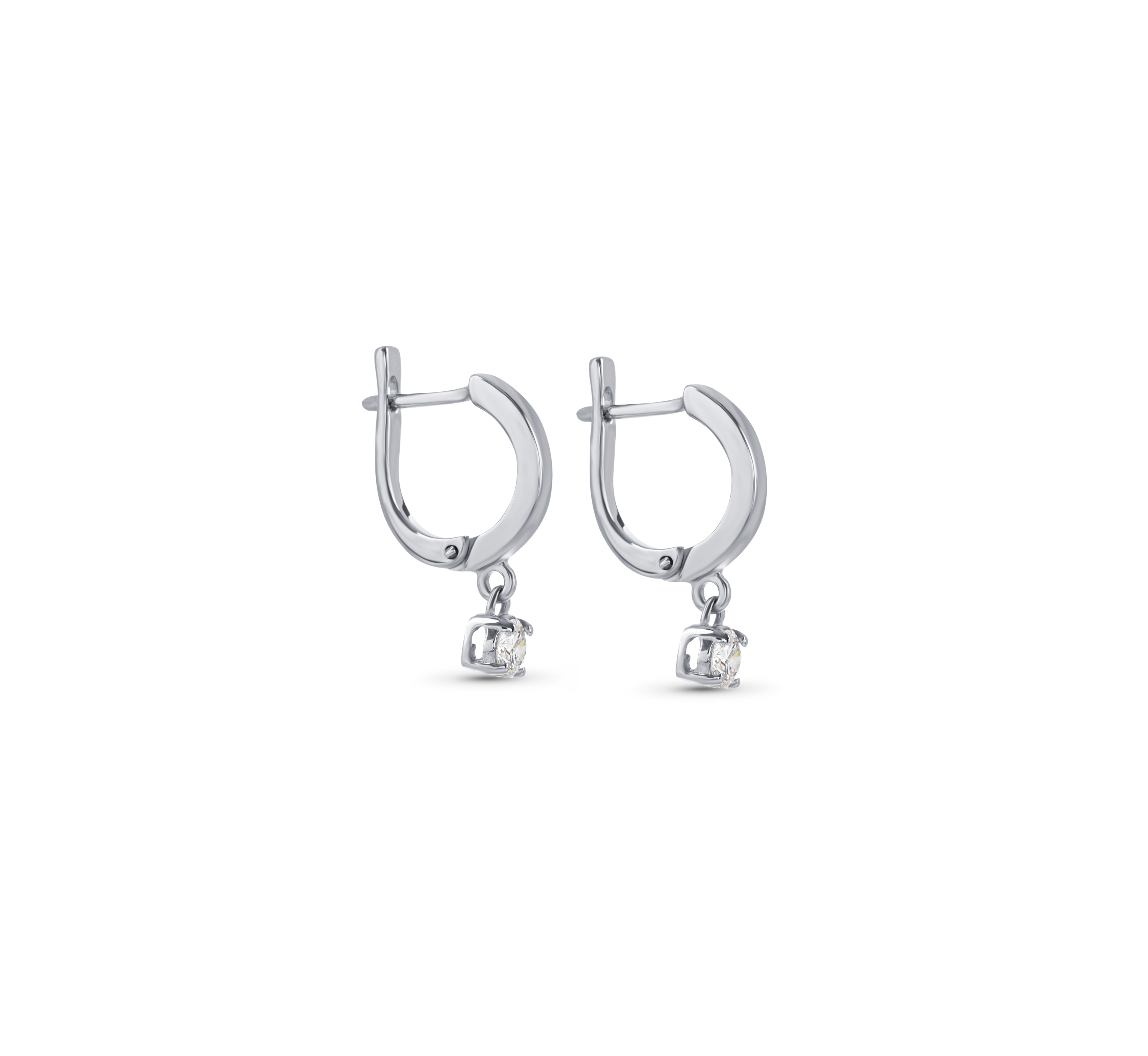 Серьги из белого золота с бриллиантами