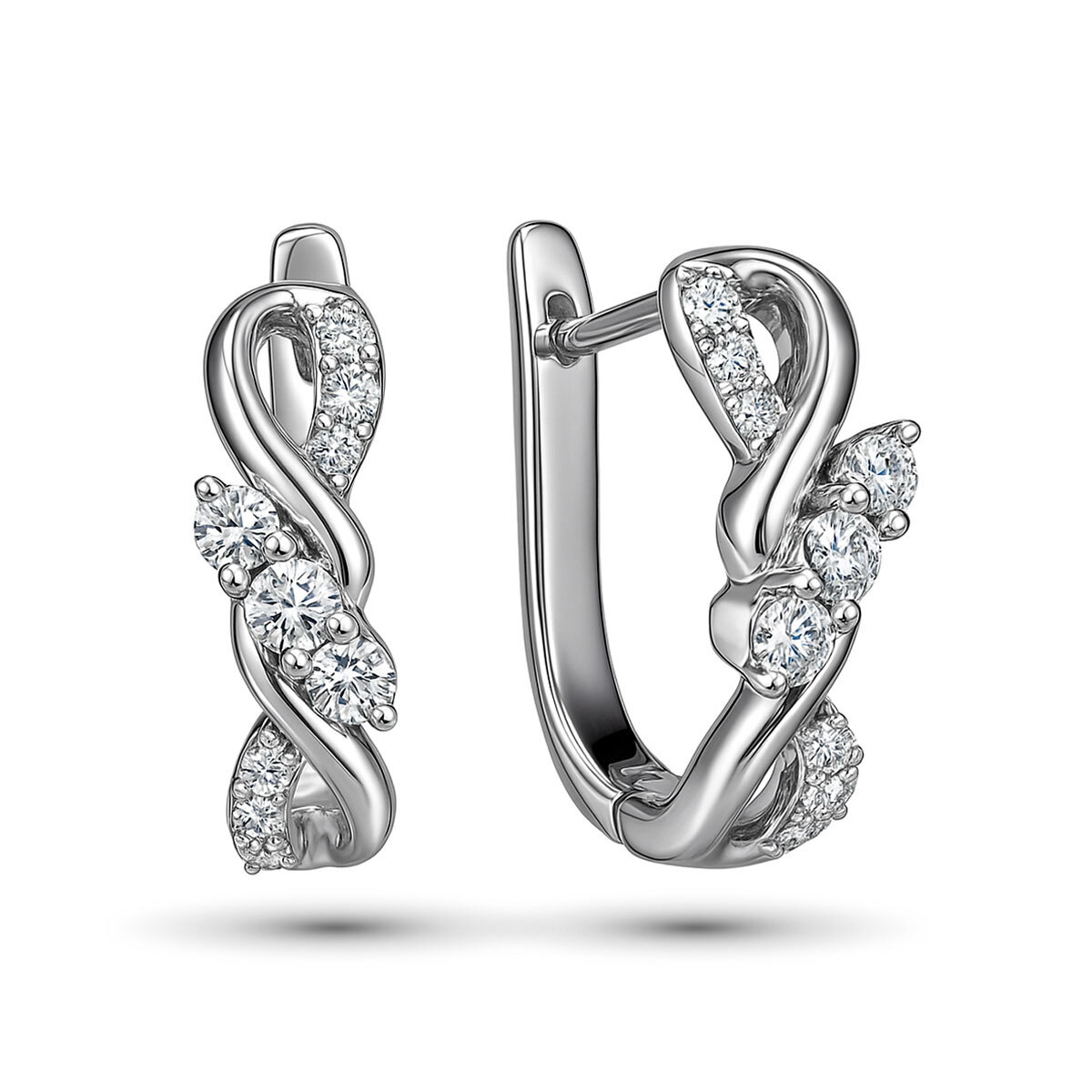 Серьги из белого золота с бриллиантами