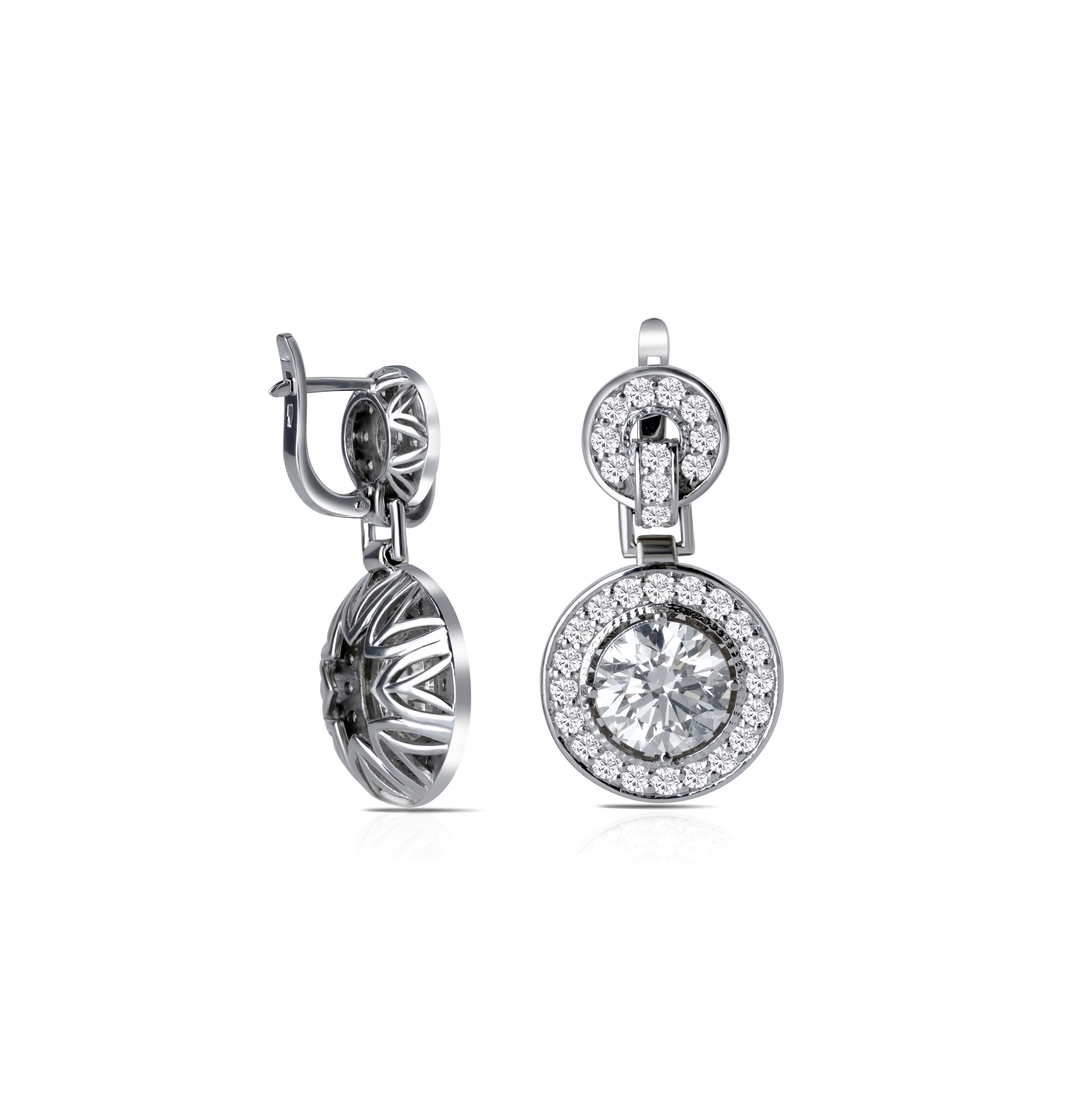 Серьги из белого золота с бриллиантами