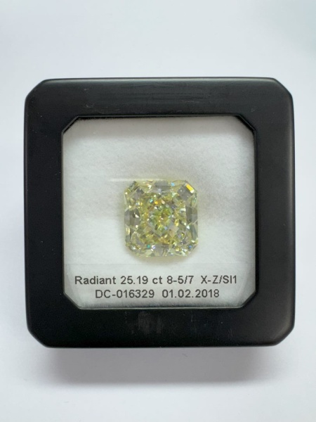 Бриллиант радиант 25,19 карат