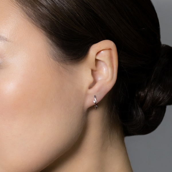 Серьги из белого золота с бриллиантами