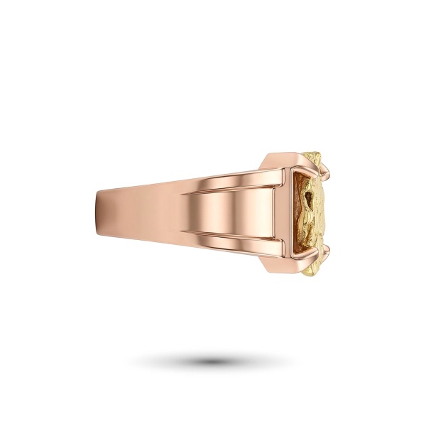 Кольцо из красного золото с самородком