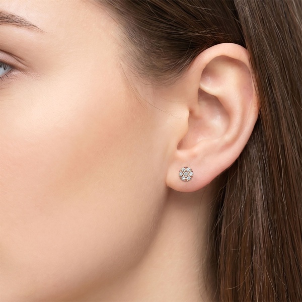 Серьги из красного золота с бриллиантами