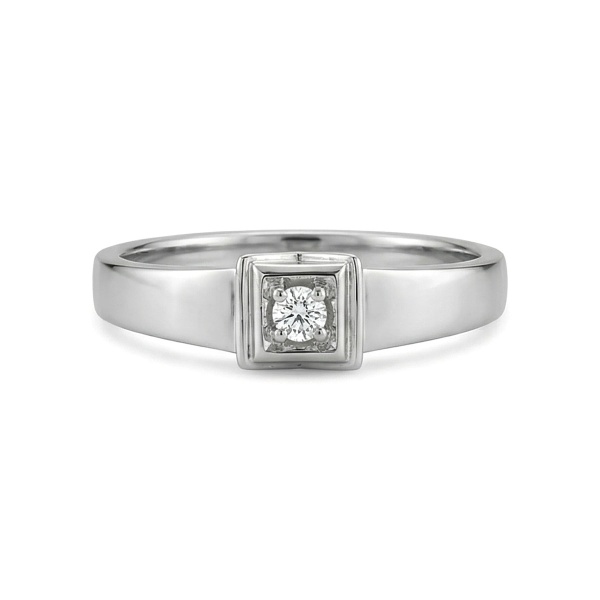 Кольцо из белого золота с бриллиантом