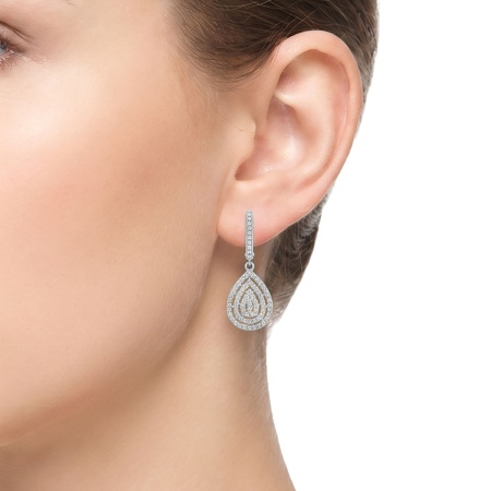 Серьги из родированного золота с бриллиантами