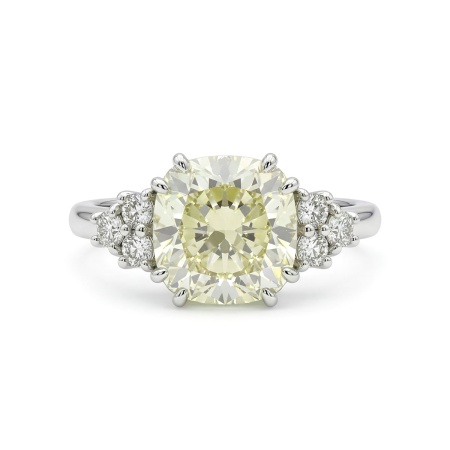 Кольцо из белого золота с бриллиантами