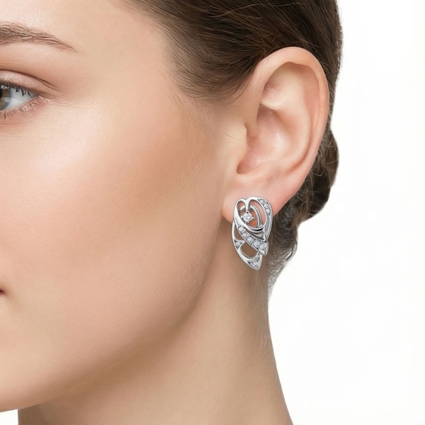 Серьги из белого золота с бриллиантами