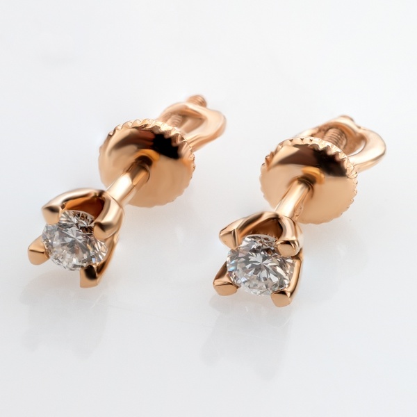 Серьги из красного золота с бриллиантами