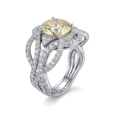 Кольцо из белого золота с бриллиантами