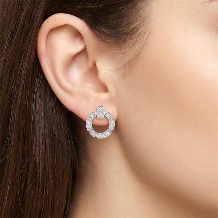 Серьги из родированного золота с бриллиантами