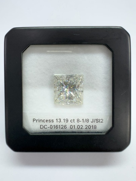 Бриллиант принцесса 13,19 карат