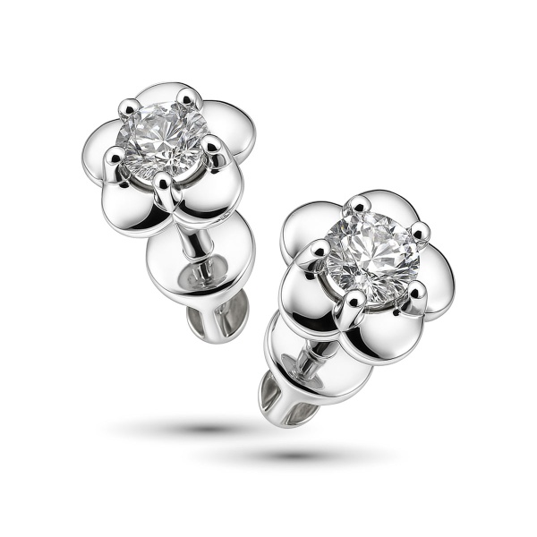 Серьги из белого золота с бриллиантами