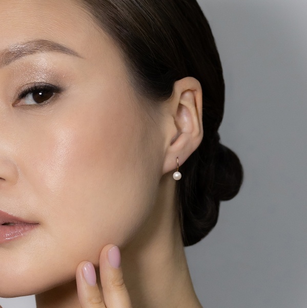 Серьги из красного золота с жемчугом