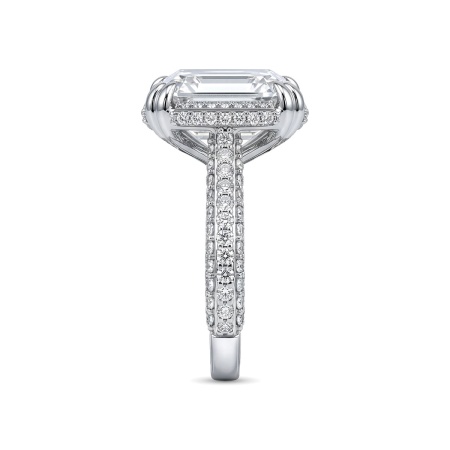 Кольцо из белого золота с бриллиантами