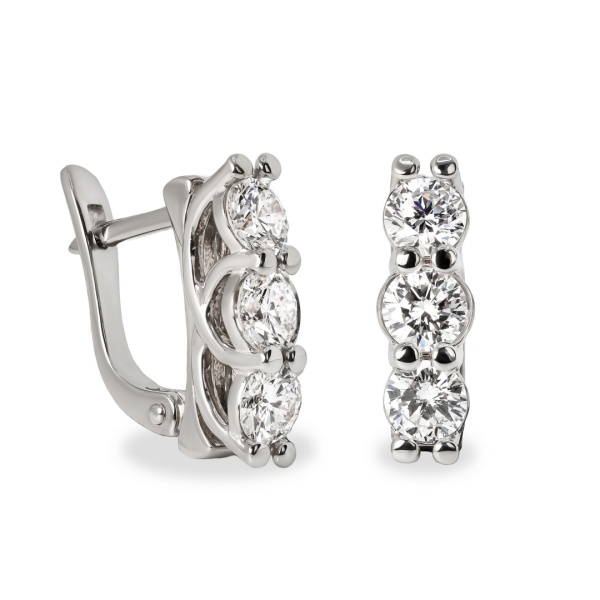 Серьги из белого золота с бриллиантами