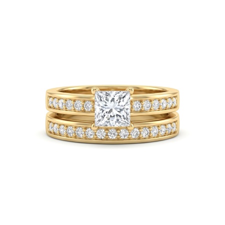 Кольцо из желтого золота с бриллиантами