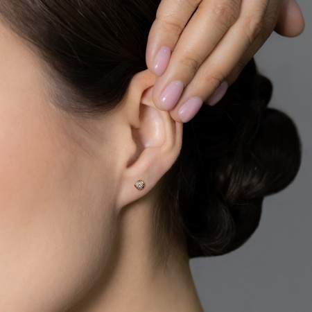 Серьги из желтого золота с бриллиантами