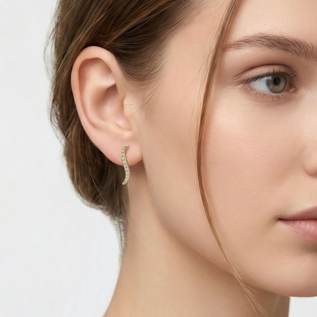 Серьги из желтого золота с бриллиантами