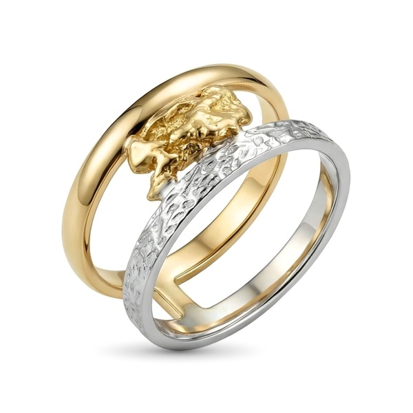 Кольцо из комбинированного золота с самородком