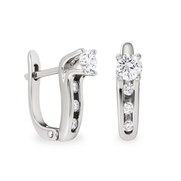 Серьги из белого золота с бриллиантами