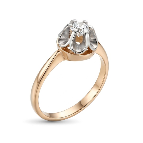 Кольцо из комбинированного золота с бриллиантом