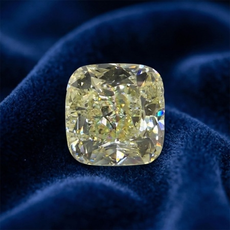 Бриллиант кушон 10,140 карат