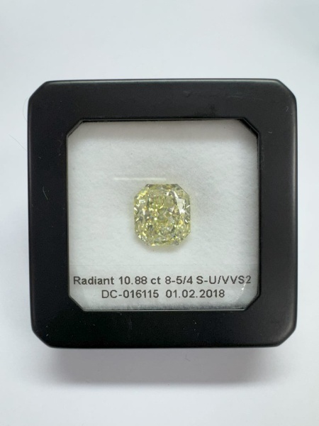 Бриллиант радиант 10,88 карат