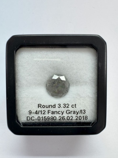 Бриллиант круглый 3,32 карат