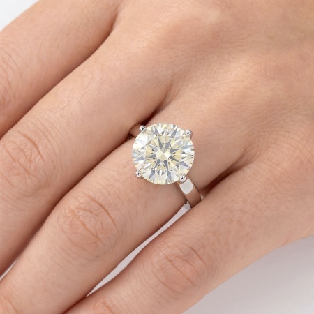 Кольцо из белого золота с бриллиантами