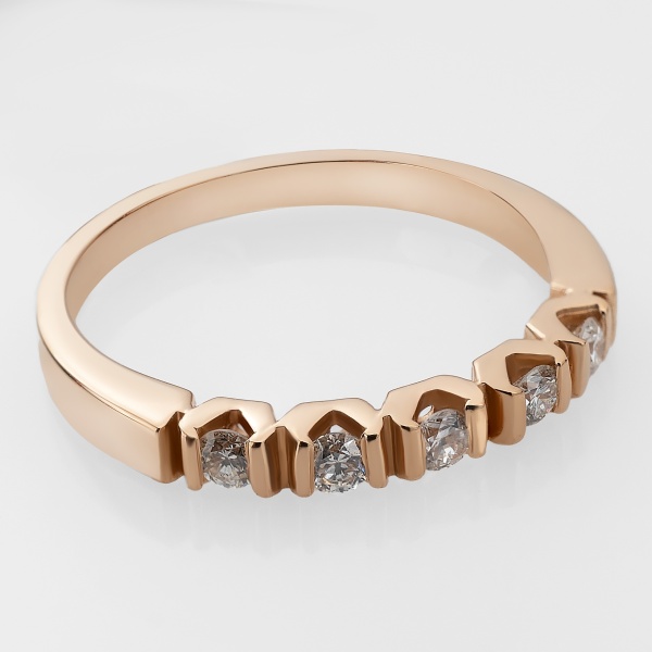 Кольцо из красного золота с бриллиантами