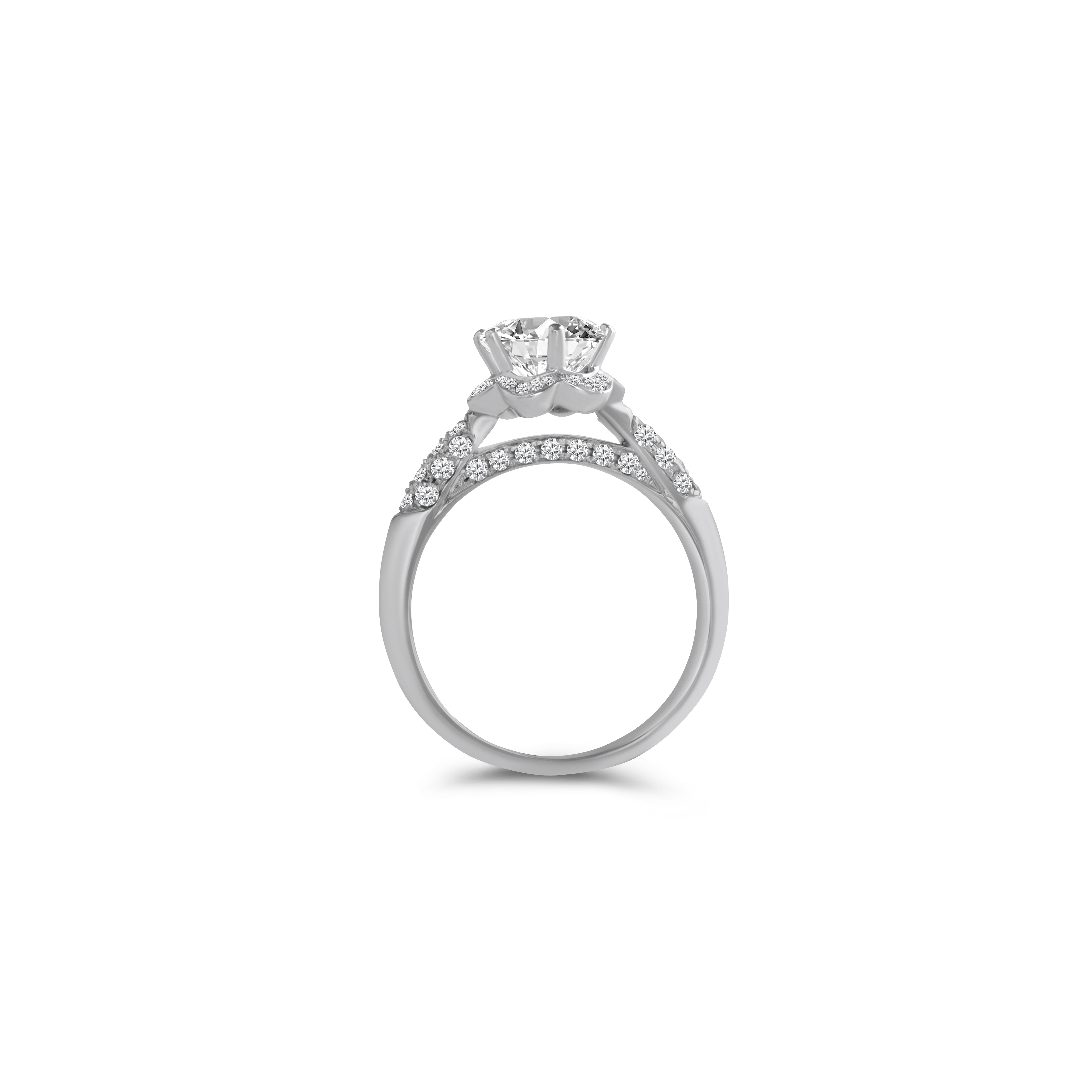 Кольцо из белого золота с бриллиантами