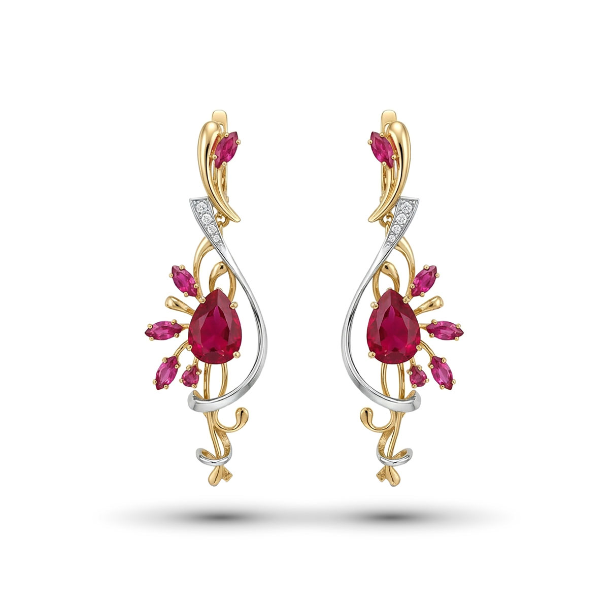 Серьги из комбинированного золота с корундом и бриллиантами