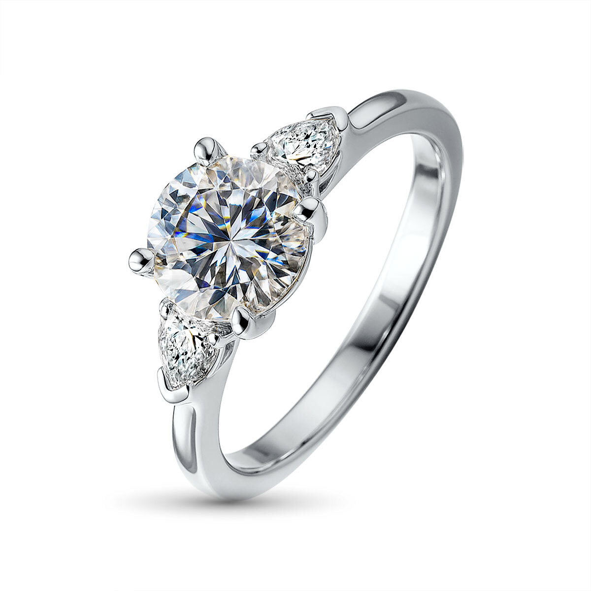 Кольцо из белого золота с бриллиантами