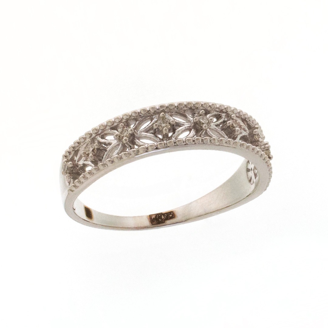 Кольцо из белого золота с бриллиантами