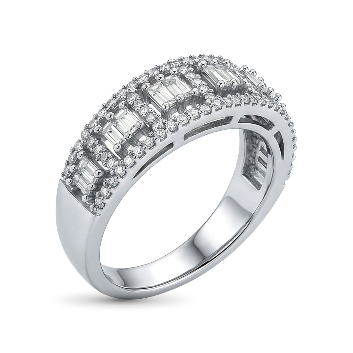 Кольцо из белого золота с бриллиантами