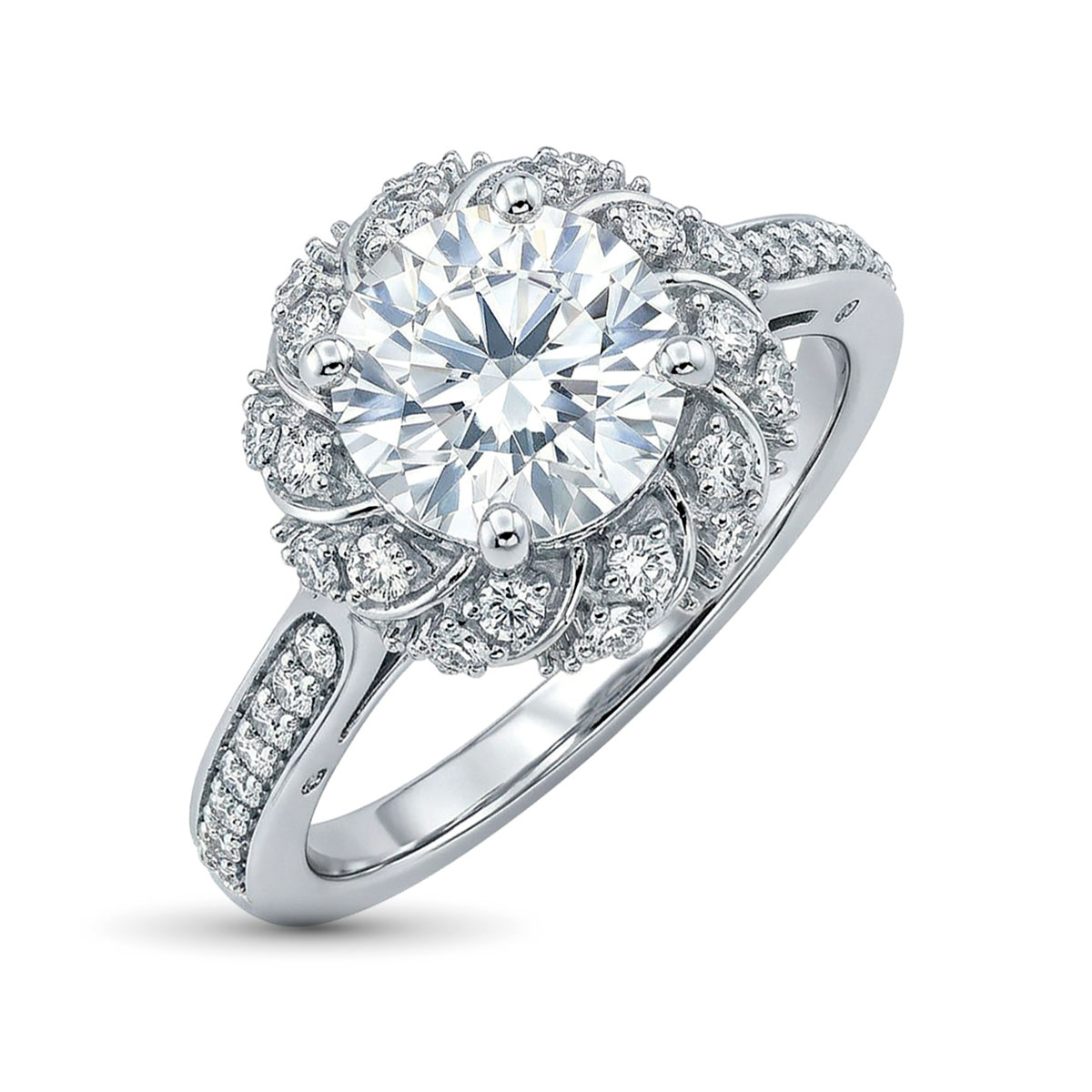 Кольцо из белого золота с бриллиантами