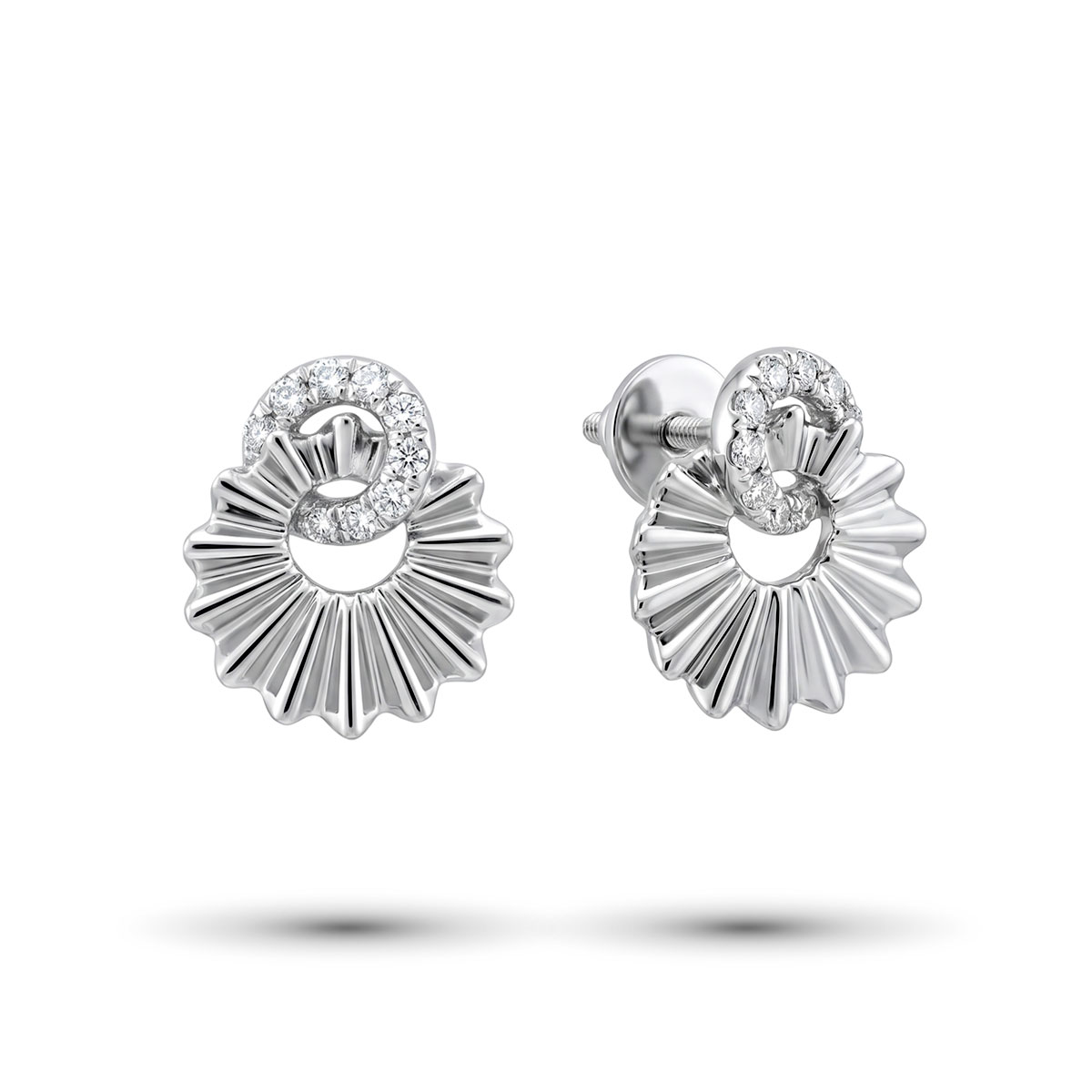 Серьги из платины с бриллиантами