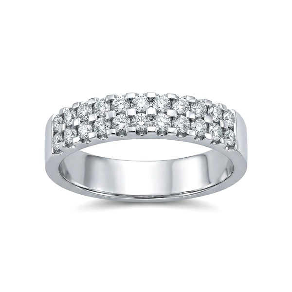 Кольцо из белого золота с бриллиантами