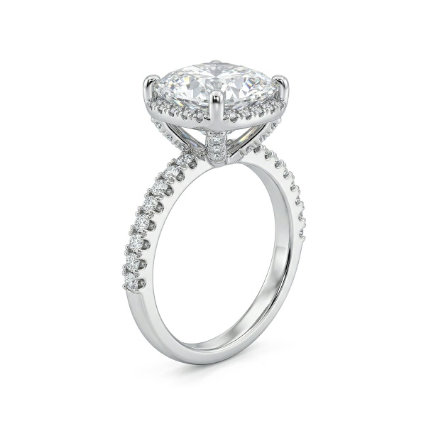 Кольцо из белого золота с бриллиантами