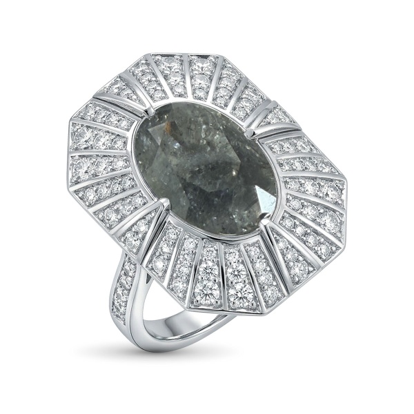 Кольцо из белого золота с бриллиантами