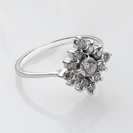 Кольцо из белого золота с бриллиантами