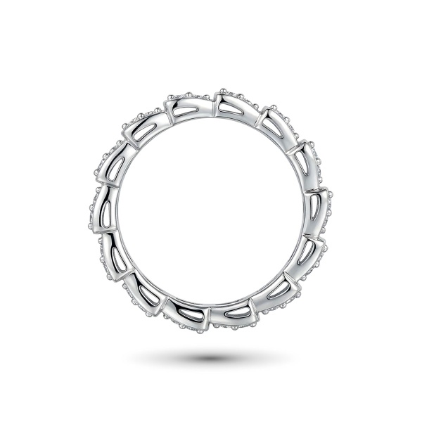 Кольцо из родированного золота с бриллиантами