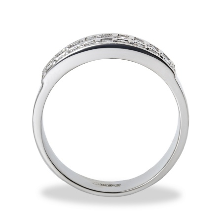 Кольцо из белого золота с бриллиантами