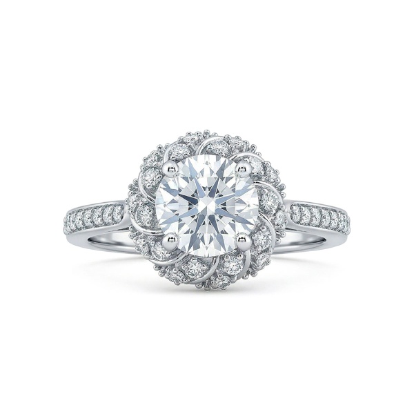 Кольцо из белого золота с бриллиантами