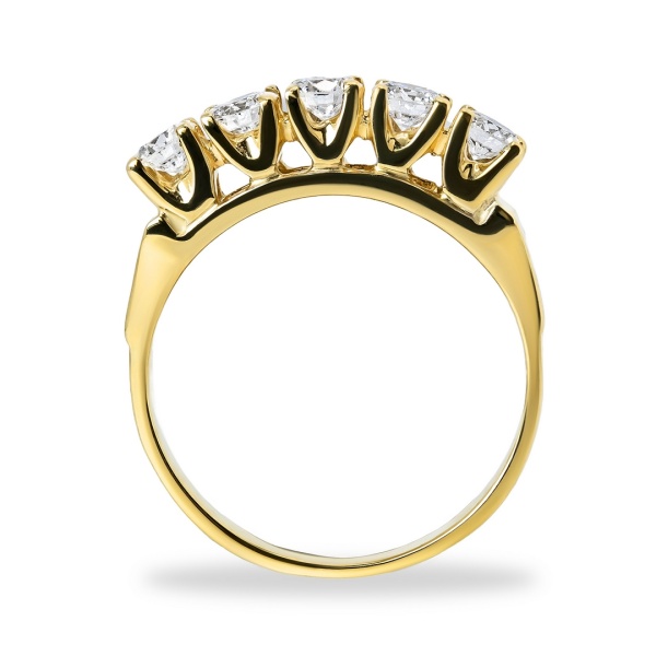 Кольцо из желтого золота с бриллиантами