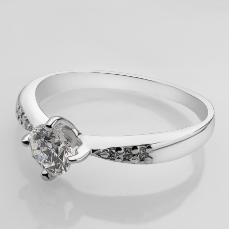 Кольцо из белого золота с бриллиантами