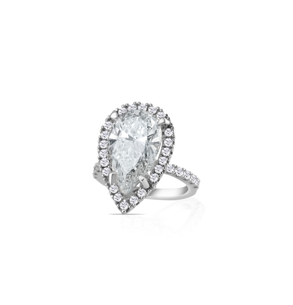 Кольцо из белого золота с бриллиантами