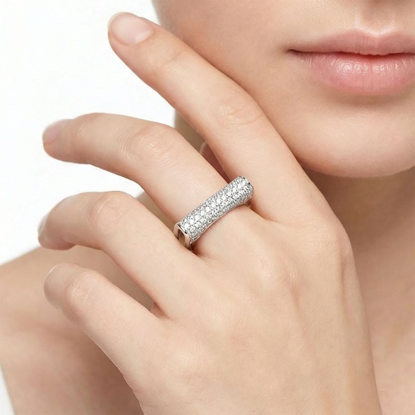 Кольцо из белого золота с бриллиантами