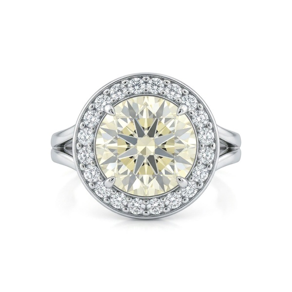 Кольцо из белого золота с бриллиантами